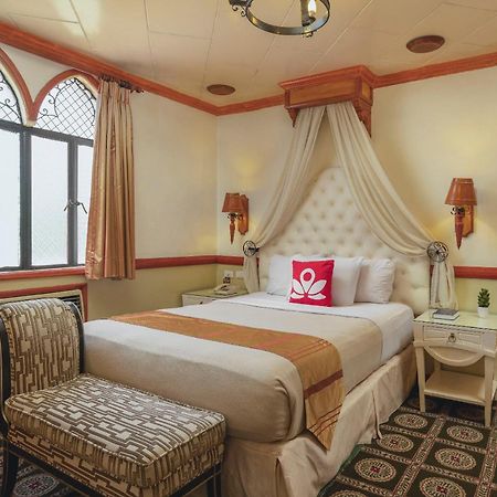 Zen Rooms Camelot Hotel Qc Cidade Quezon Exterior foto