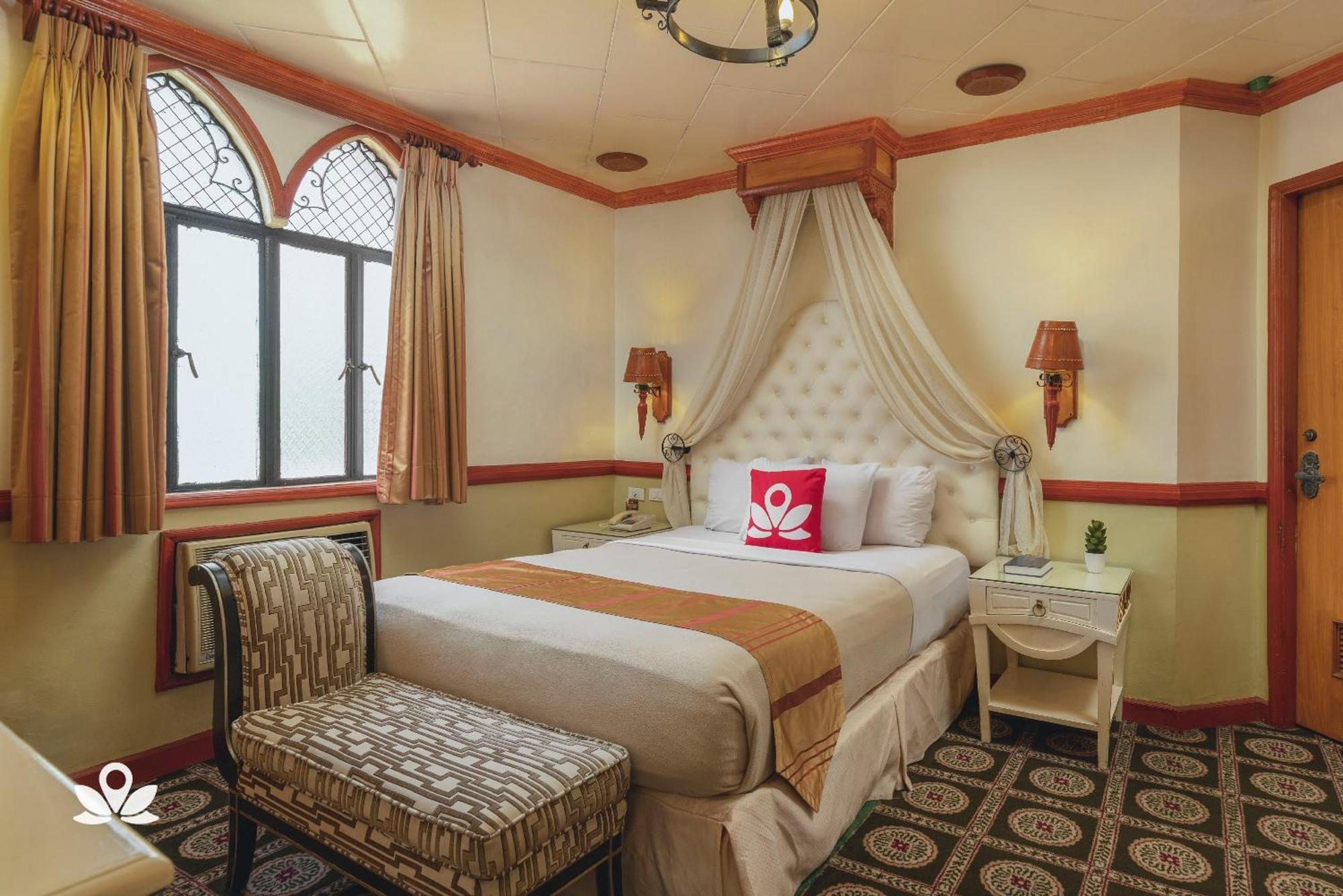 Zen Rooms Camelot Hotel Qc Cidade Quezon Exterior foto